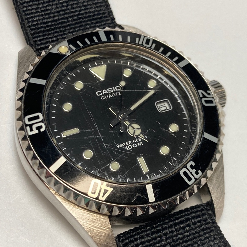 Casio vintage MTD-1010 dive watch, new fabric strap, new battery, black dial - Picture 4 of 15